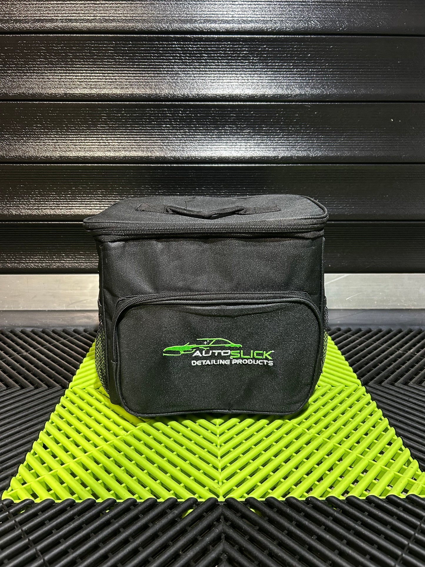 Green interior bag (empty)